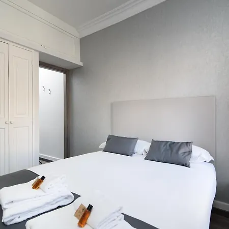 White Caesar 3* Roma