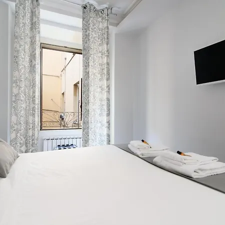 White Caesar Πανσιόν